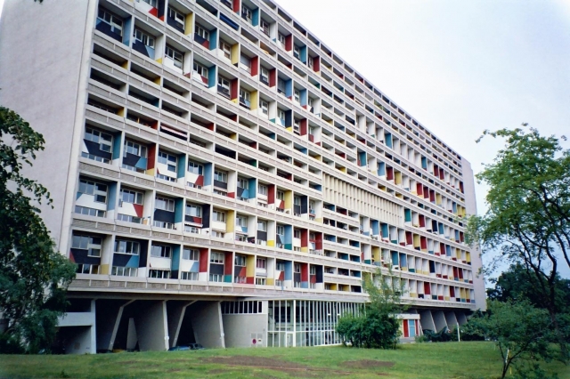  Unité d'habitation, Marseille. Le Corbusier 1947-1952 